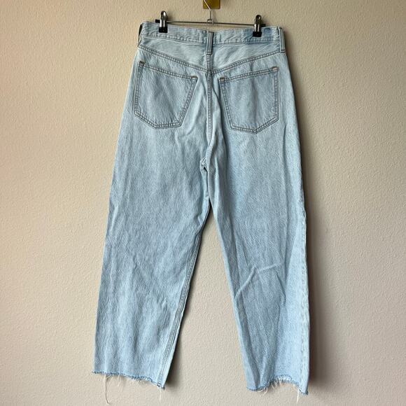 Abercrombie & Fitch Light Wash High Rise Loose Drapey Rigid Jeans Size 30 - Picture 3 of 5